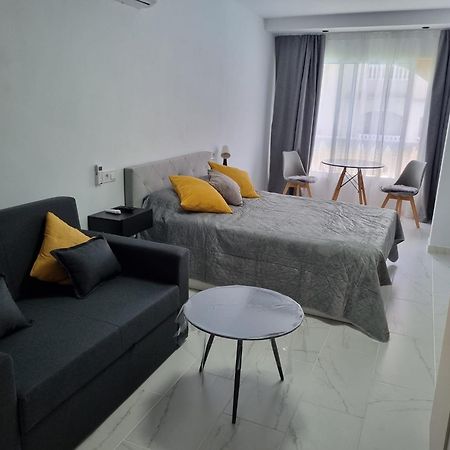 Perfect Studio apartment Torrevieja Exterior foto